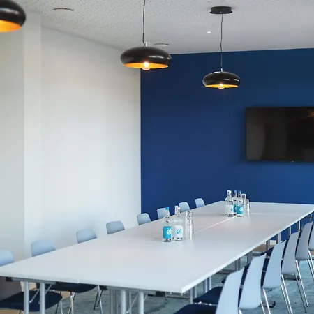 Aparthotel The Niu Star - Sindelfingen